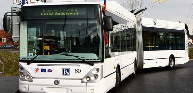 V autobusech v Českých Budějovicích a Táboře se nyní dozvíte, jak poskytovat první pomoc